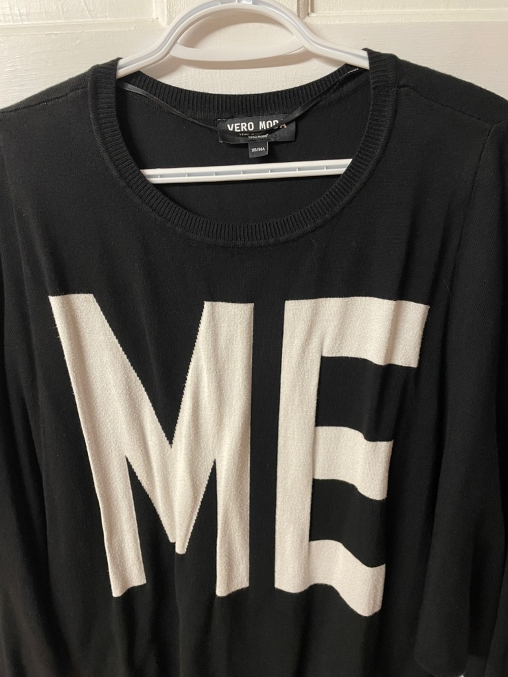Vero Moda black batwing sleeve “ME” sweater women’s size medium - Picture 2 of 15